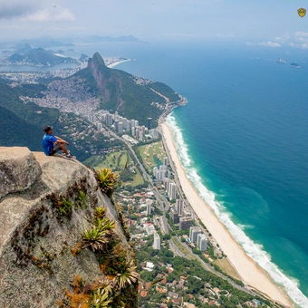 Trilha para a Pedra da Gávea